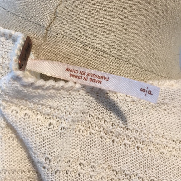 Free People Cream Sweater Small - Picture 6 of 7
